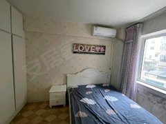 丹东振兴六纬路小学学区河畔花园一室一厅一卫精装修步梯二楼包取暖物业出租房源真实图片