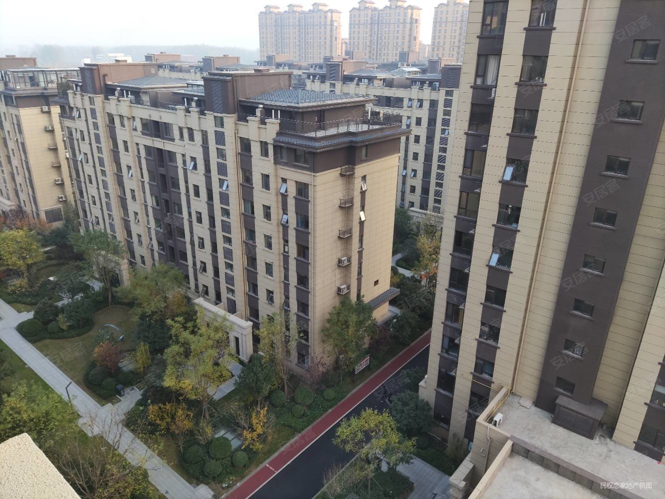 应天御园新小区,环境优美,物业好,楼层好.采光 ,送车位.