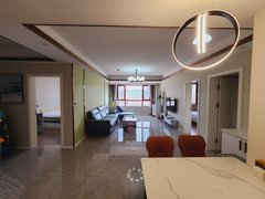 威海高区东涝台东发现代城垛山一品雅苑 3室2厅1卫出租房源真实图片