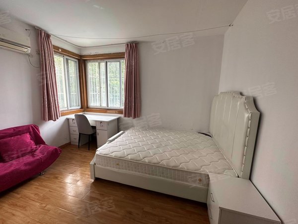 上海嘉定嘉定城区丽景小区上海大学旁,近罗宾森 老街,丽景小区,独卫