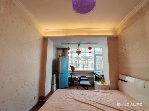 团结新村4565号居民楼