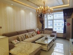 庆阳西峰西峰城区三中附近，碧辉高地精装三居室，家具家电齐全，拎包入住，随时看出租房源真实图片