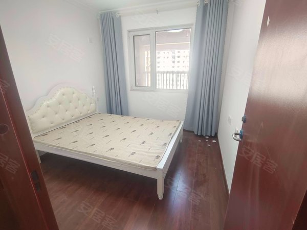 大学城租房,济水别苑 3室2厅2卫 电梯房 精装修129平米,长清租房-济南