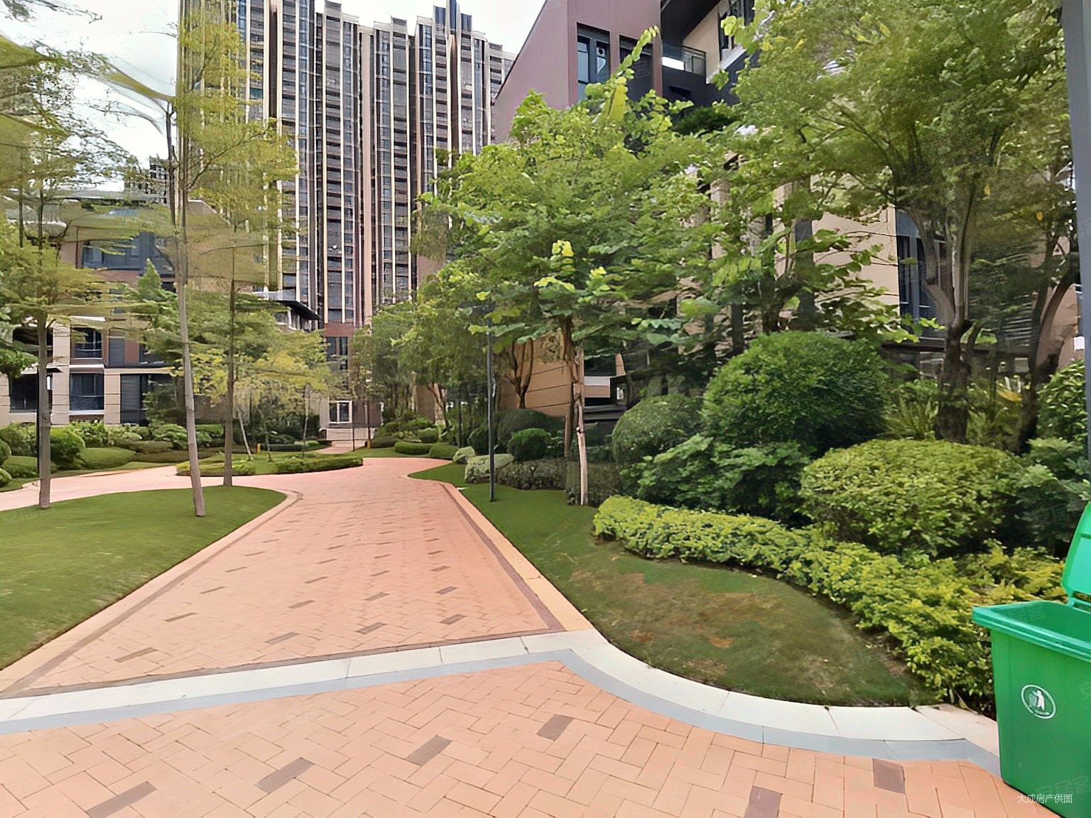 急售海伦湾叠墅 精装修大5房 拎包入住