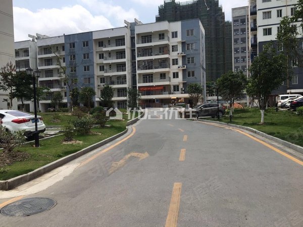 【多图】凤岭佳园,凤岭北租房,急租 距离南宁东站一百米 精装两房