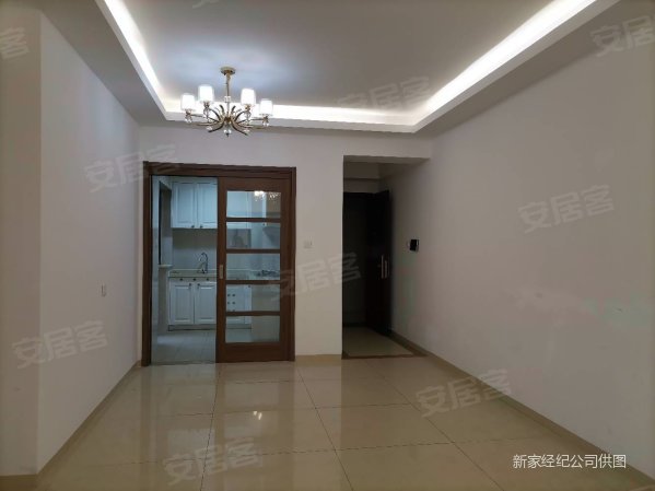 虎门镇中心天虹商圈君悦花园100平三房270万