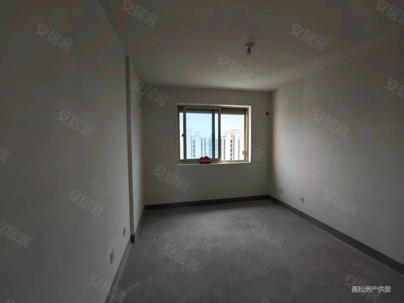 松南城金欣雅苑 南北通透 次新小区 高楼层采光充足 有电梯