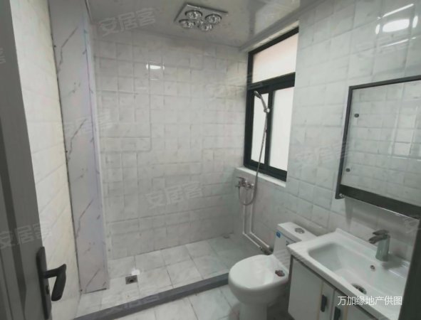 华亭新家三辰苑一村二手房,352万,3室2厅,2卫,131.7平米-上海安居客