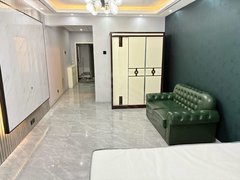 吉林船营中东月付，枫叶山庄，一室一厅，六楼电梯，精装，家具家电，拎包入住出租房源真实图片