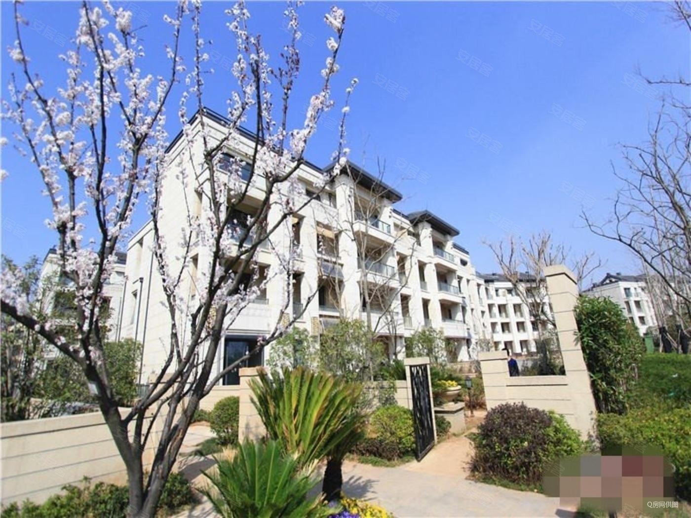 房产网>南京二手房>江宁二手房>江宁大学城二手房>五矿九玺台(别墅)>