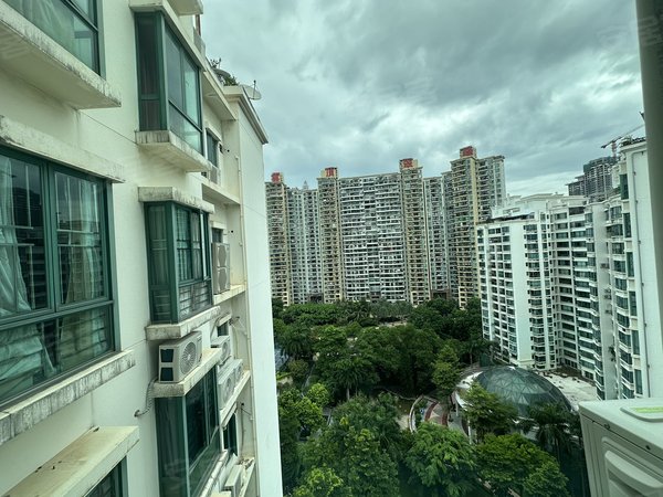 深圳福田皇岗云顶翠峰(一期)福田皇岗云顶翠峰(一期)3室2厅2卫配套