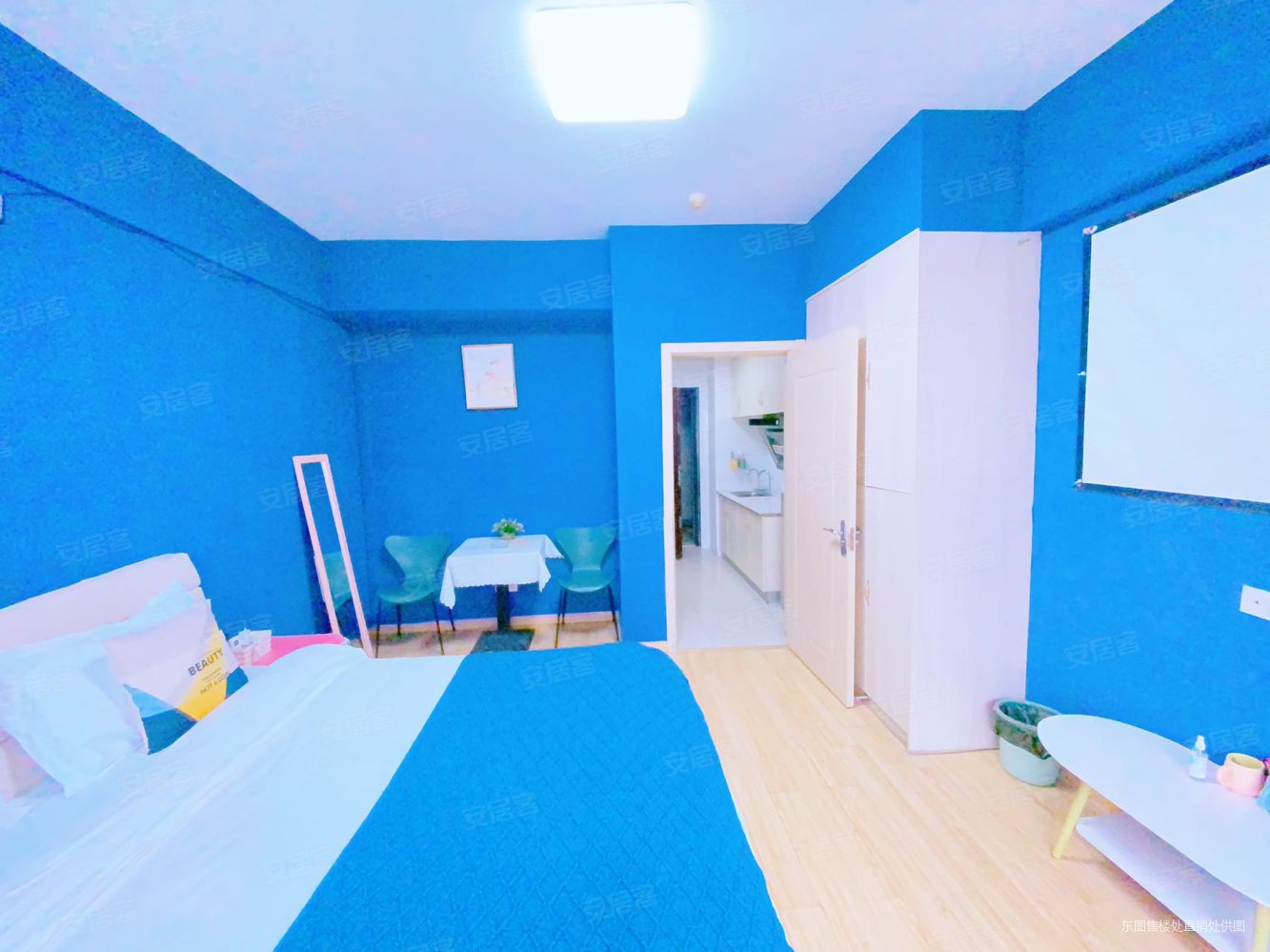 青枫公园地铁口2号线公寓 民用水电随时看房落地窗月租1600,宝龙广场