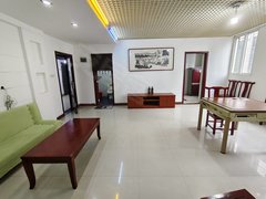 蚌埠蚌山华盛街龙华大厦 有电梯  百货大楼附近 精装修 拎包入住出租房源真实图片