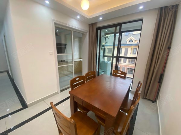 宁波慈溪横河镇恒泰嘉景园白金旁嘉景园精装三室,家具齐全,拎包入住