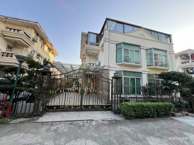 丽城花园(常平别墅)4室2厅3卫130㎡南250万