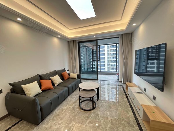 长沙开福广电中心绿地v岛首租急租 一线浏阳河景轻奢三房 紧邻广电