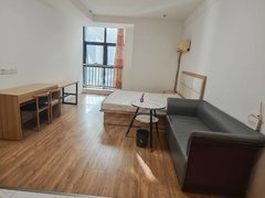 青岛即墨大润发德馨28旁，精装公寓，可月租，家具家电齐全，随时入住出租房源真实图片