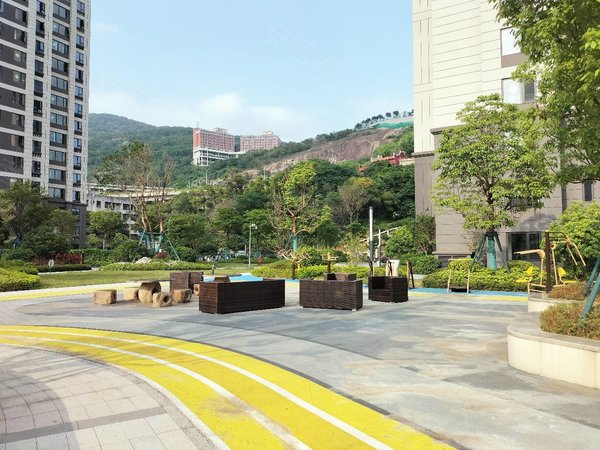 福州马尾江滨东大道远洋山水和平小学附近远洋山水居家三房两厅两卫