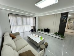 孝感孝南槐荫公园多套 东站 城际小学附近 湾流汇 碧桂园 城际社区出租房源真实图片