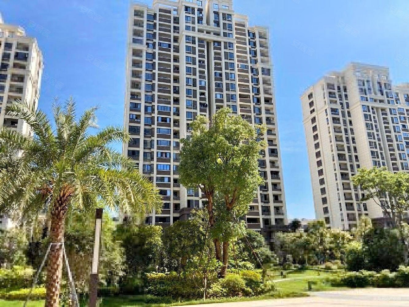 霞镜新城三区3室2厅1卫52㎡南北172万