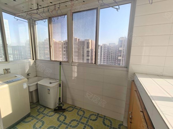 南京雨花台南站双龙嘉园高铁旁 南京南站 绿地控股 城际空间 喜玛拉雅 星立方广场出租房源真实图片