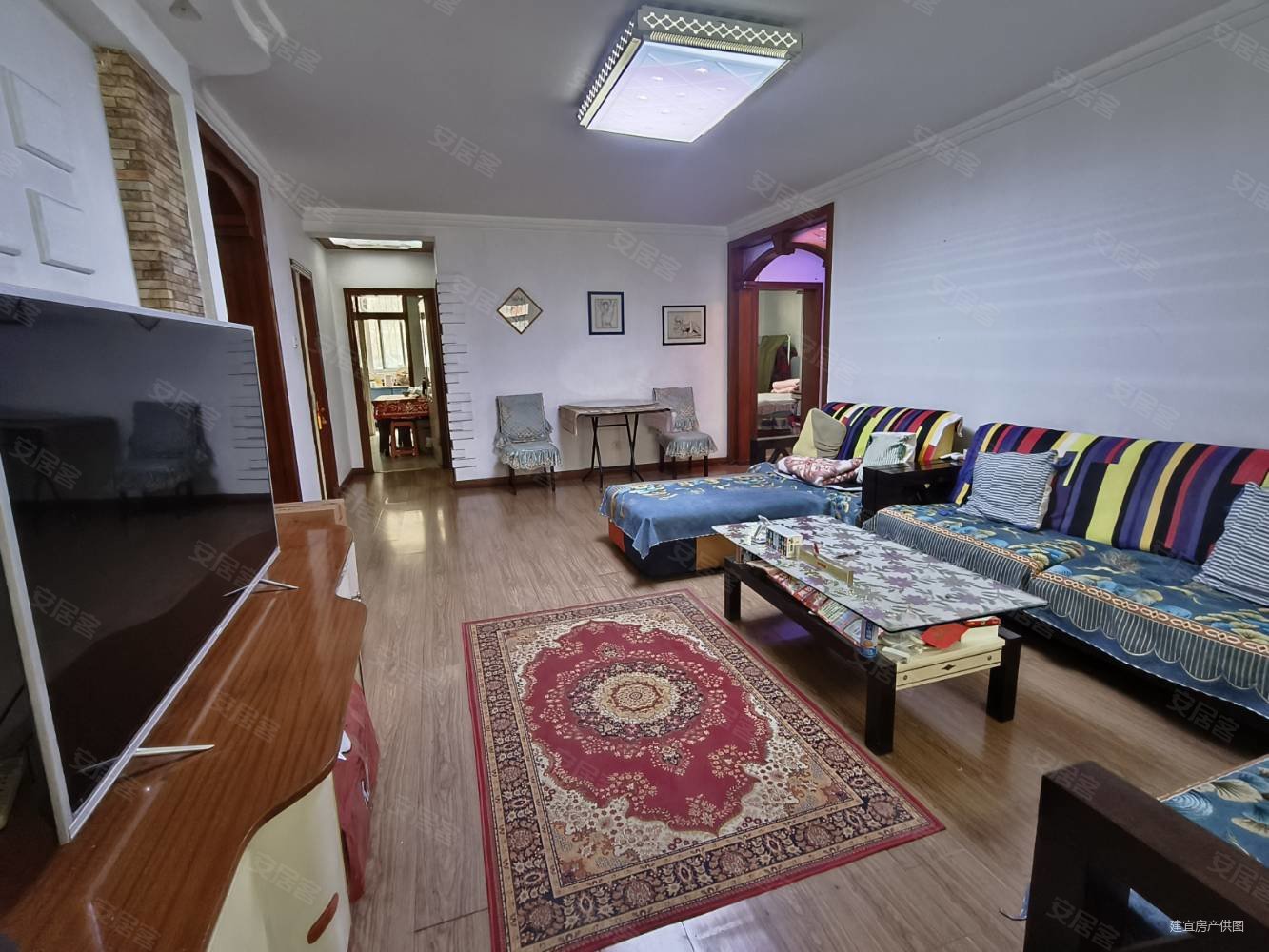 印染厂家属院3室2厅2卫120.78㎡南北218万