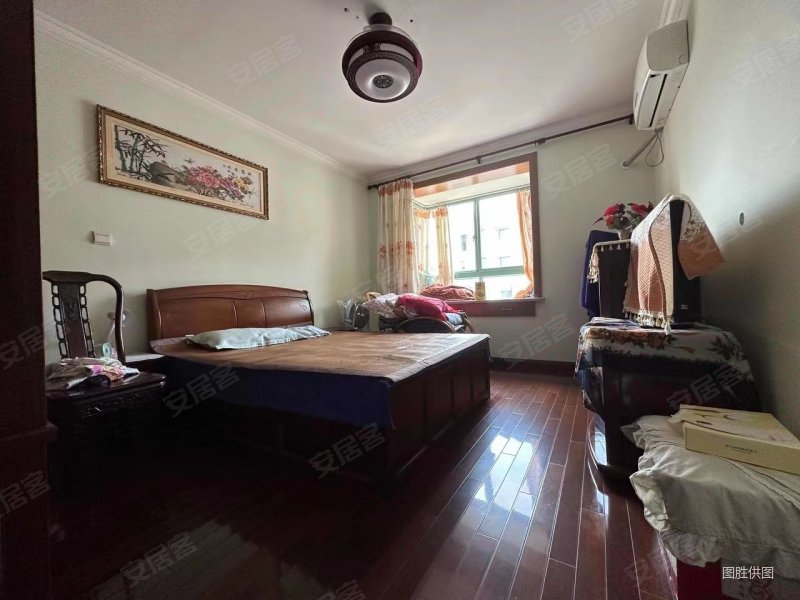 双秀西园a区精装可拎包入住商圈成熟商品房临地铁