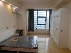 蚌埠蚌山新城区聚云商务广场公寓，一室一厅，精装修。朝南户型，看房方便出租房源真实图片