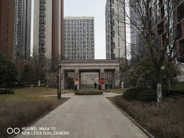 日照东港新市区华润中心c领寓华润中心c领域复式精装双卫可做工作室