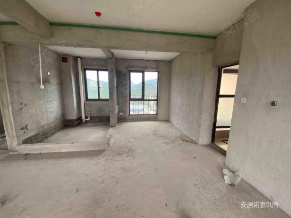 中庚香悦府 商品房 双卫生间 带电梯 高楼层采光充足