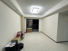华富村 3室2厅1卫  电梯房 豪华装修 95平米