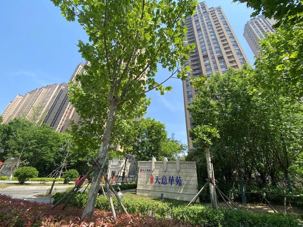 青岛黄岛东方影都天意华苑天意华苑!学院路地铁!实图可月付!黄海学院!