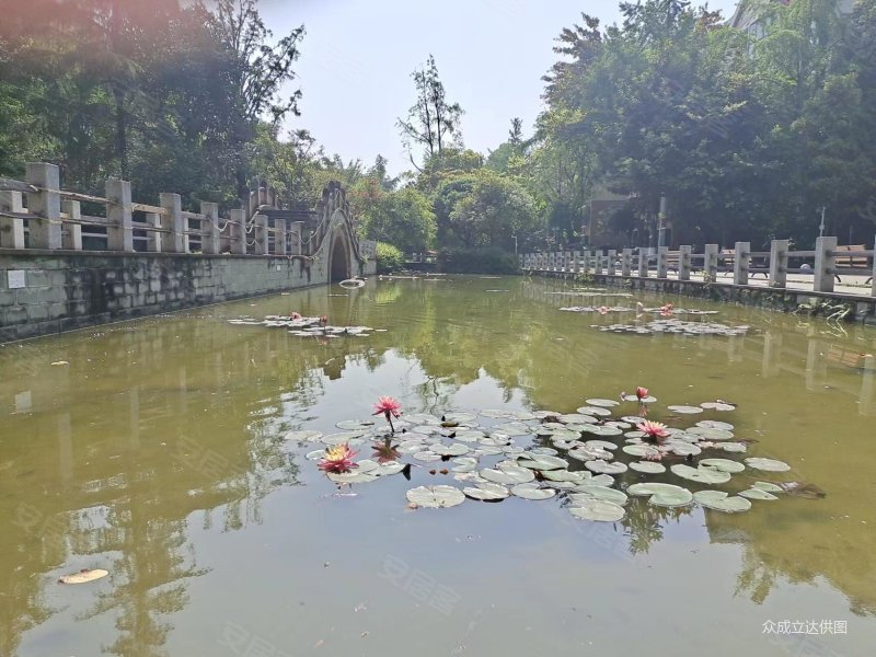 蜀风花园城超低密度精装修交通便捷近地铁小区绿化高