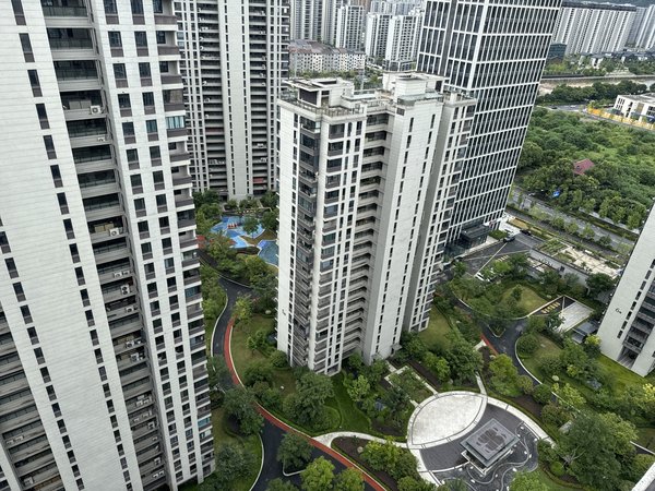杭州临安临安城区印象苕溪城可押一付一 包物业包宽带 印象苕溪 高