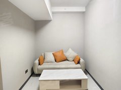 曲靖麒麟万达广场万达旁边精装修两室家具家电齐全,拎包入住,电梯房出租房源真实图片