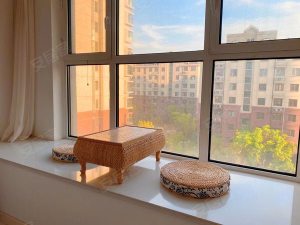 日照东港山海天招商莱顿小镇澜海郡招商莱顿小镇澜海郡 3室1厅1卫出租