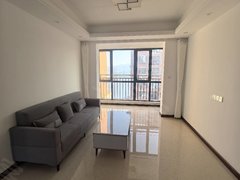 龙口东城区兰兴路出租，位置好，在家看湖景，滑雪场，高尔夫南北通透，两室出租房源真实图片