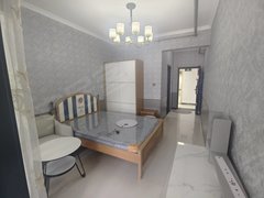 新装修家具全新一室一厅，燕庄地铁口附近可月付杂费直租房源
