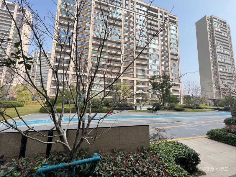 一梯一户,龙湖景粼天著二手房,540万,4室2厅,2卫,200平米-常州安居客