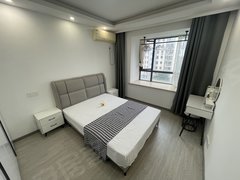 苏州工业园斜塘荷韵新村东区靠近联丰广场押一付一可短租 采光独特女生多租户少出租房源真实图片