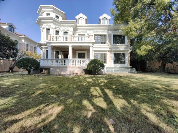 上海青浦徐泾西郊大公馆徐泾东 2号地铁口 会展中心旁 独栋豪宅 接受