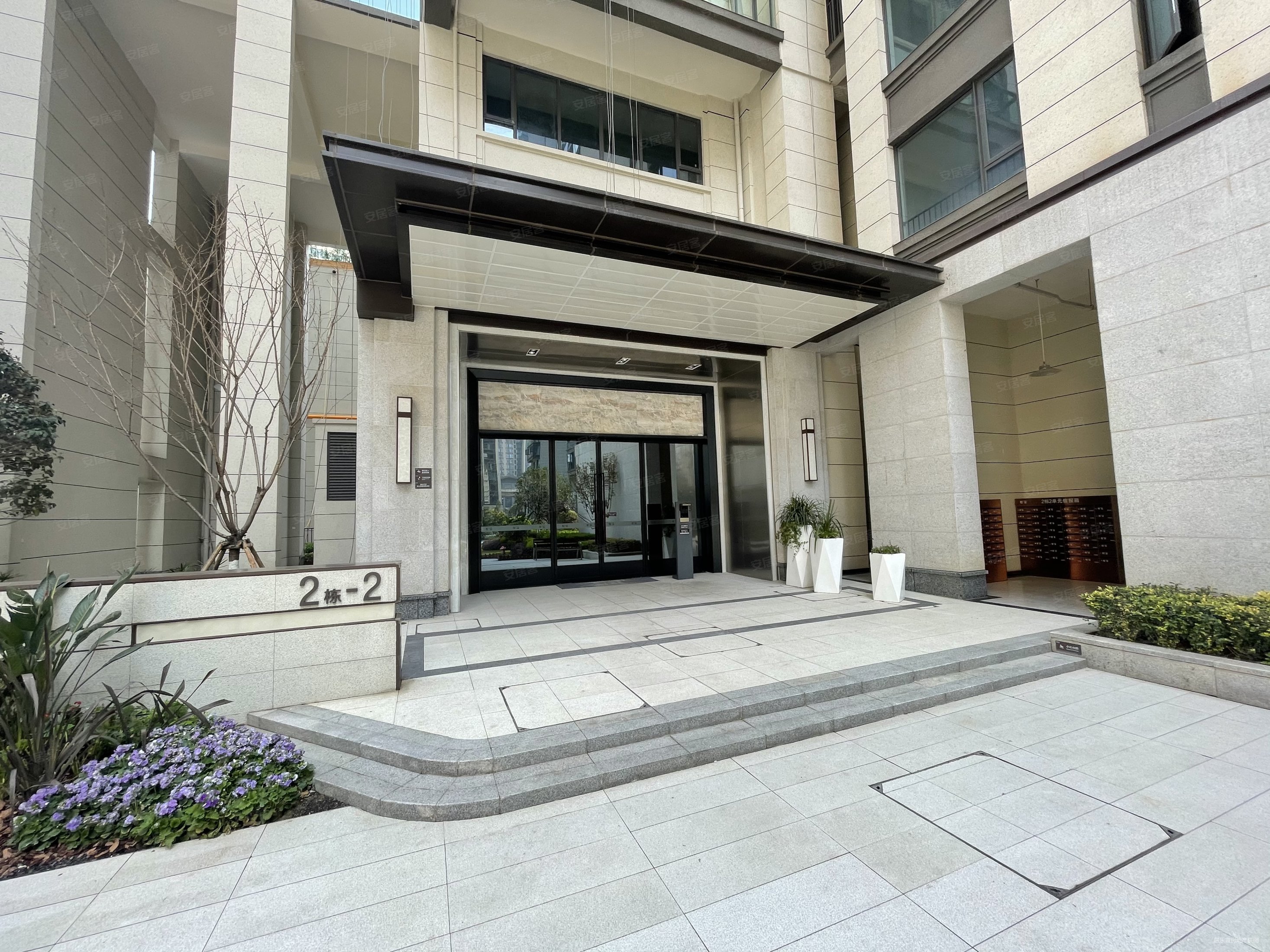 华润置地悦玺4室2厅2卫154.9㎡南北588万