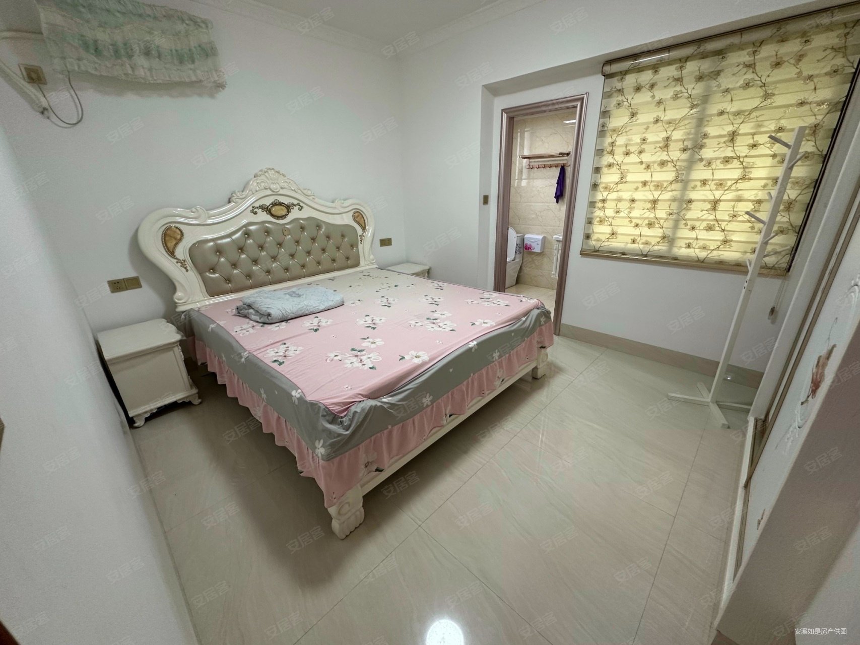 万兴隆山水湾4室2厅2卫114.7㎡南北125万