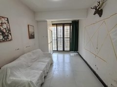 桂林临桂花生唐麓湖国际一房一厅 两台空调 家电家具齐全 拎包入住出租房源真实图片
