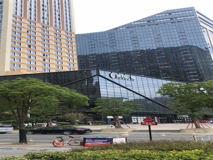 华冶嘉誉(商住楼)