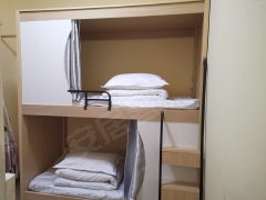 哈尔滨道里中央大街中央大街女生寝室，月付包水电网出租房源真实图片