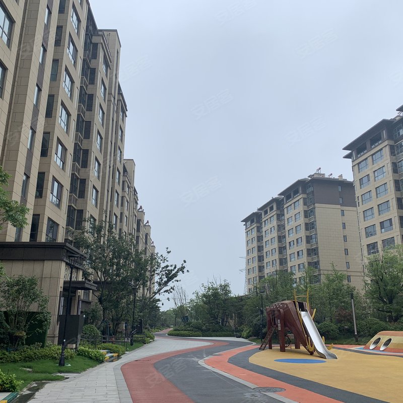 美的雍翠园新房