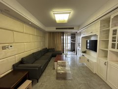 盱眙城区市中心万盛悦府精装3房2卫,精装1.8万一年包物业费,全屋中央空调出租房源真实图片