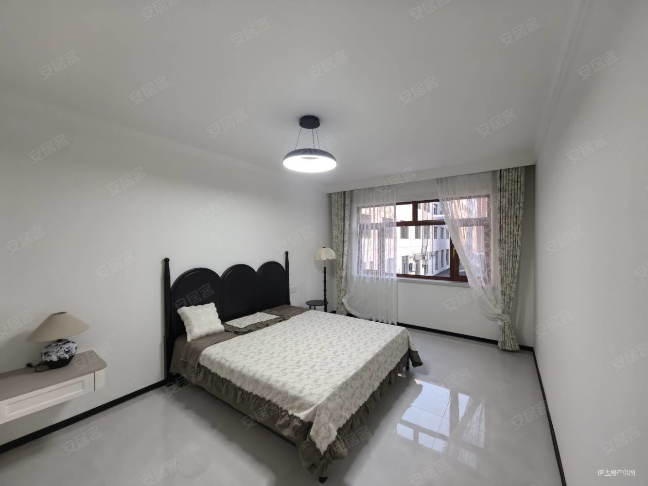 世纪嘉园3室2厅1卫131㎡南北86万