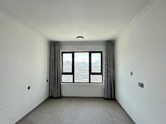 山南乃东安康时代广场幸福家园 3室2厅2卫 电梯房 135平出租房源真实图片